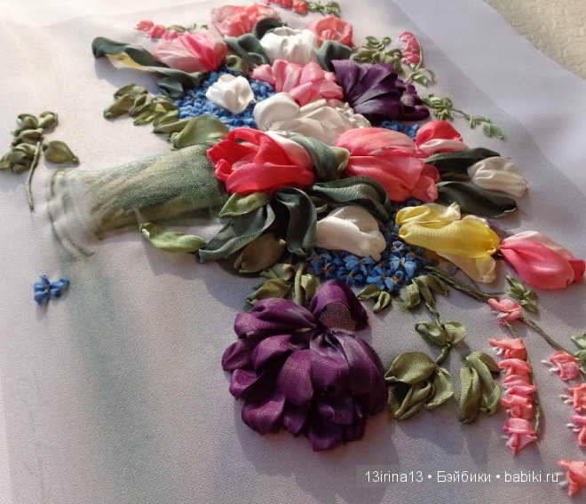 Красота из лент. Вышивка Людмилы Дейнеко