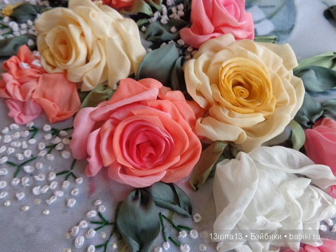 Красота из лент. Вышивка Людмилы Дейнеко