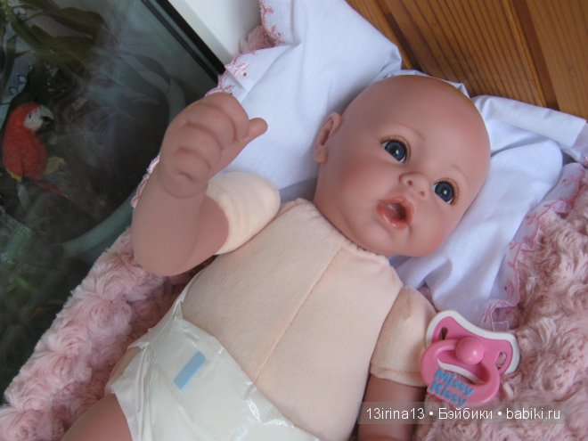 Очаровательный глазастик от Адора