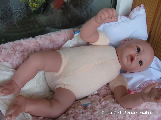 Очаровательный глазастик от Адора