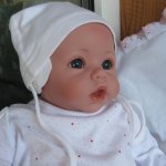 Очаровательный глазастик от Адора