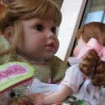 Адорочка с забавными хвостиками