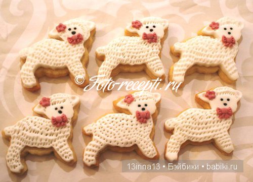 Последние приготовления к встрече Нового года! Праздничный стол))