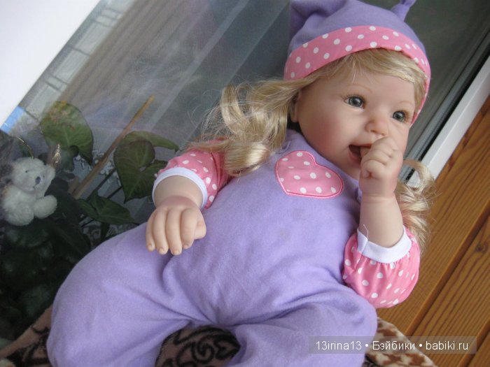 Белокурый гномик с изумрудными глазками, Lee Middleton