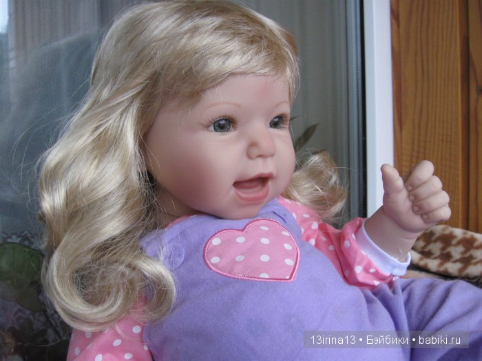 Белокурый гномик с изумрудными глазками, Lee Middleton