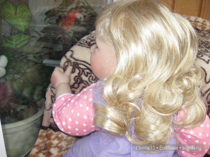 Белокурый гномик с изумрудными глазками, Lee Middleton