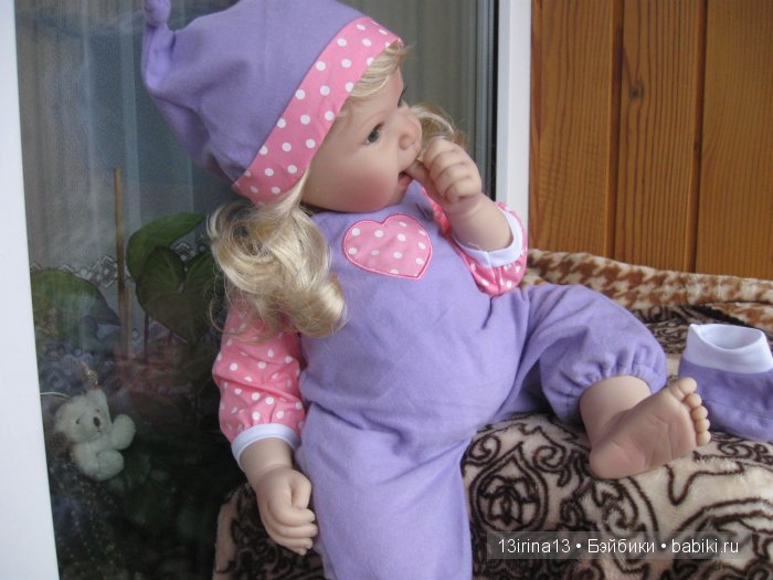 Белокурый гномик с изумрудными глазками, Lee Middleton