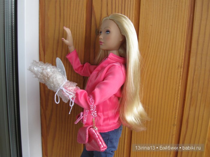 Блондинка в законе Madame Alexander