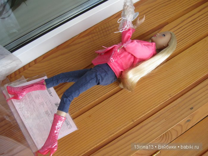 Блондинка в законе Madame Alexander