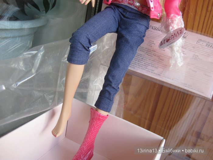 Блондинка в законе Madame Alexander