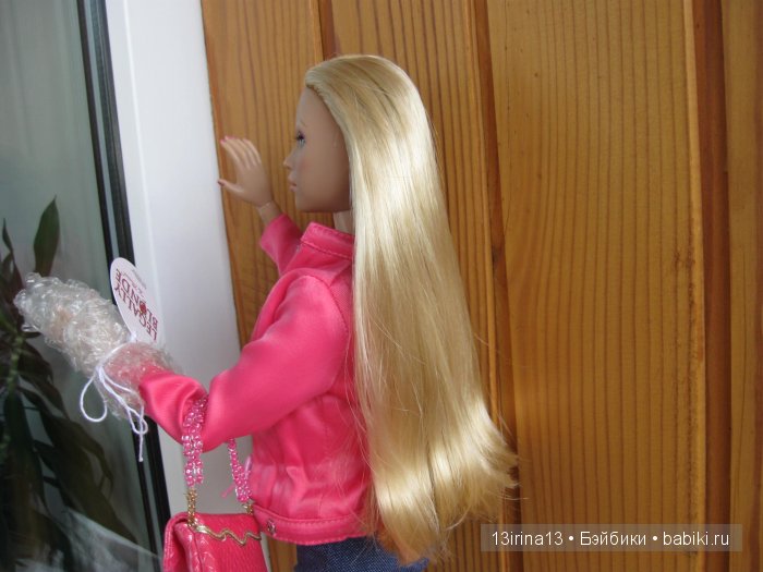 Блондинка в законе Madame Alexander