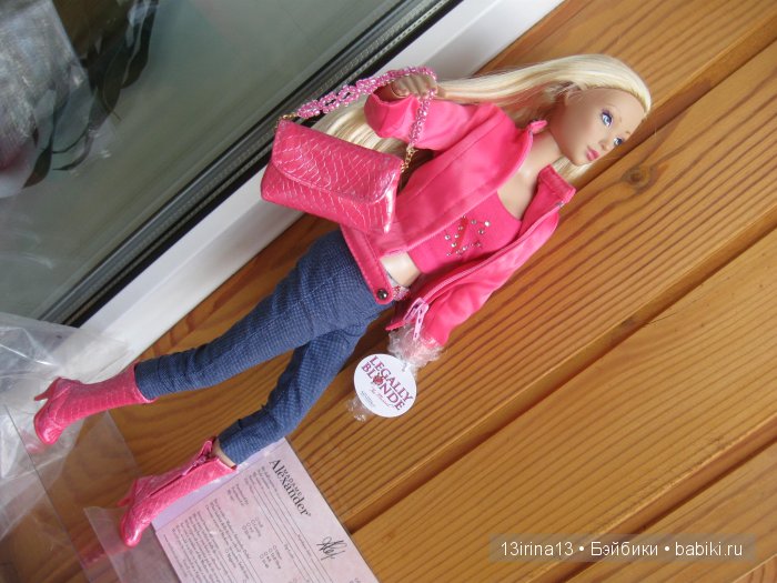 Блондинка в законе Madame Alexander