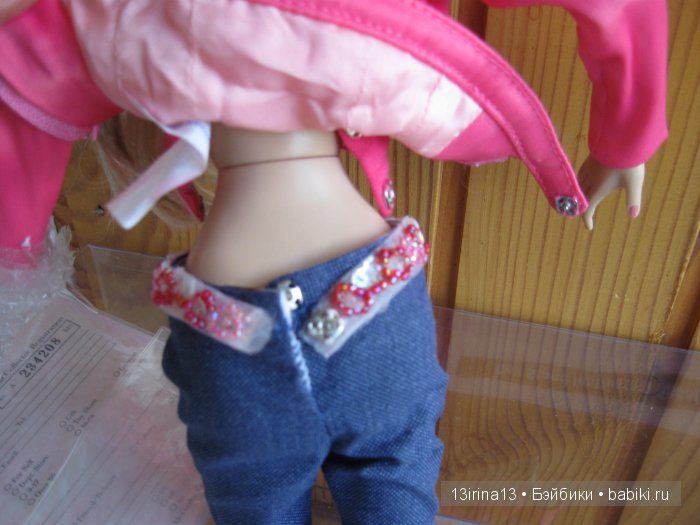 Блондинка в законе Madame Alexander