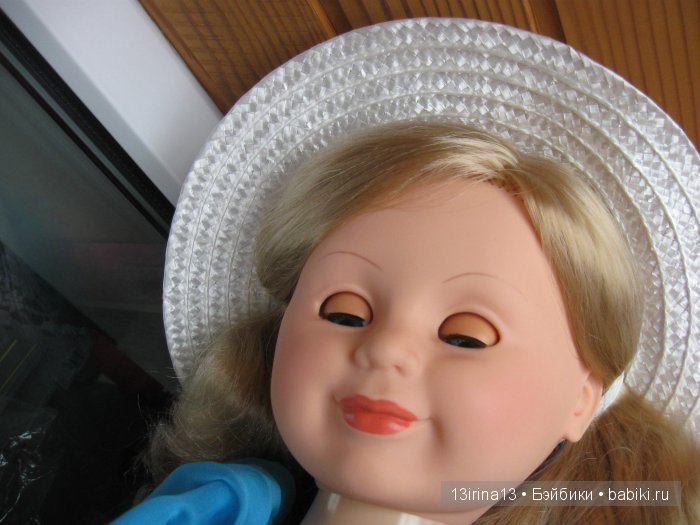 Большая красивая девочка Милана фабрики "Весна"