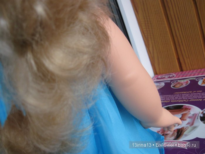 Большая красивая девочка Милана фабрики "Весна"