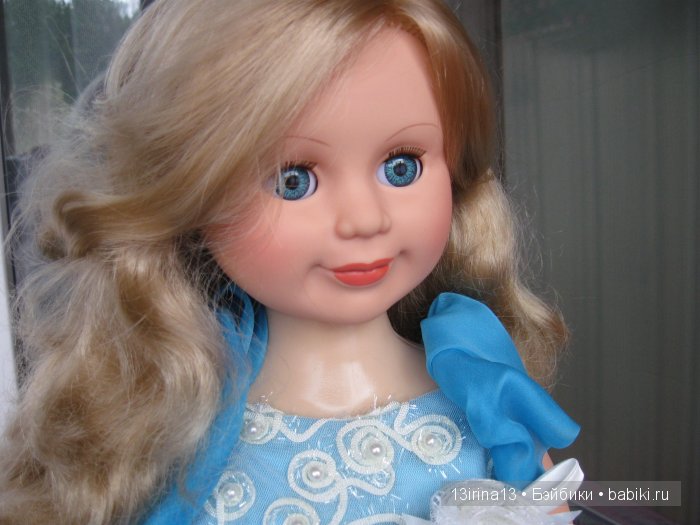 Большая красивая девочка Милана фабрики "Весна"
