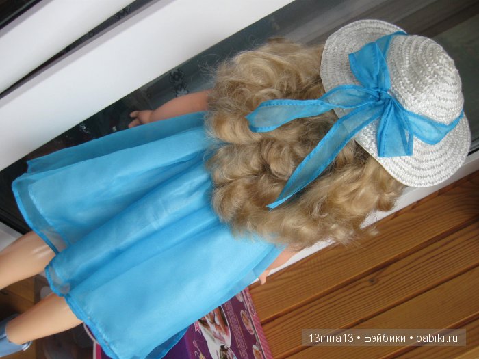 Большая красивая девочка Милана фабрики "Весна"