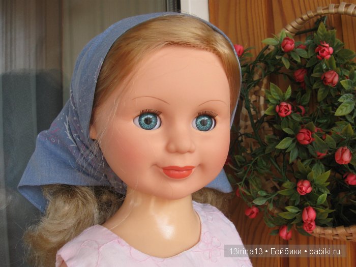 Все вместе. Куклы Людмила и Милана фабрики "Весна" с малышками других брендов