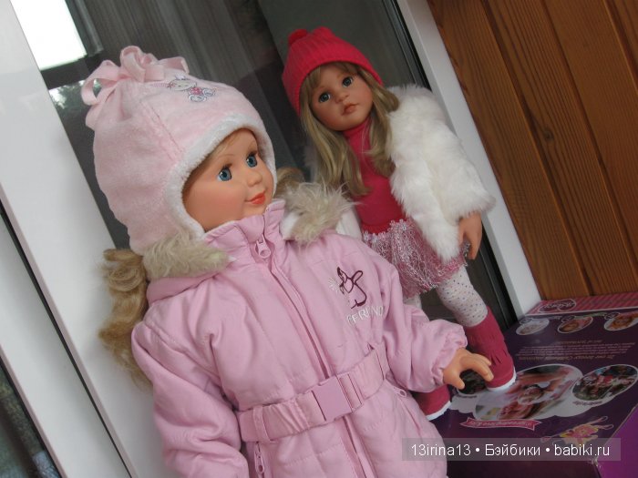 Все вместе. Куклы Людмила и Милана фабрики "Весна" с малышками других брендов