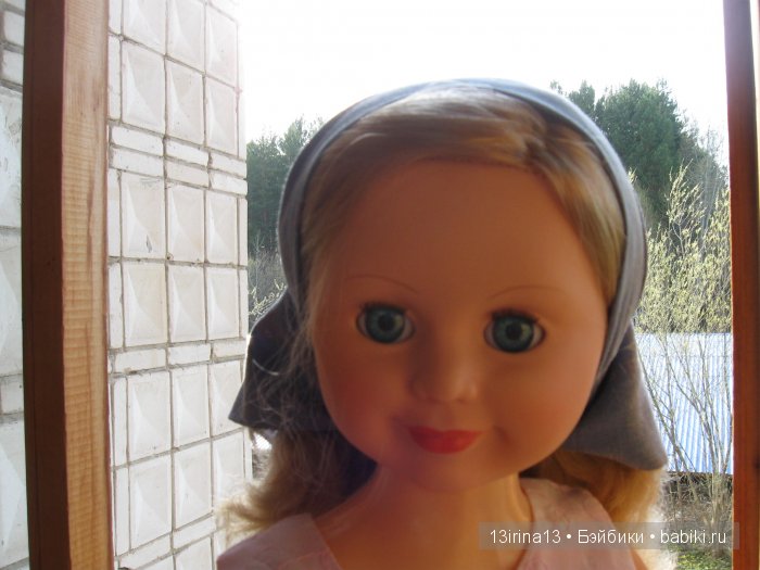 Все вместе. Куклы Людмила и Милана фабрики "Весна" с малышками других брендов