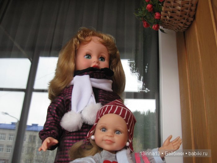 Все вместе. Куклы Людмила и Милана фабрики "Весна" с малышками других брендов
