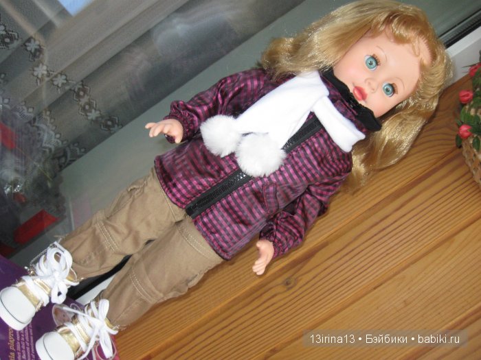 Все вместе. Куклы Людмила и Милана фабрики "Весна" с малышками других брендов