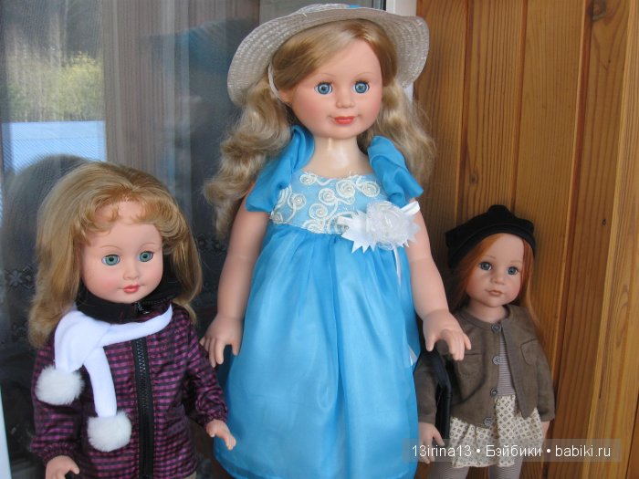 Все вместе. Куклы Людмила и Милана фабрики "Весна" с малышками других брендов