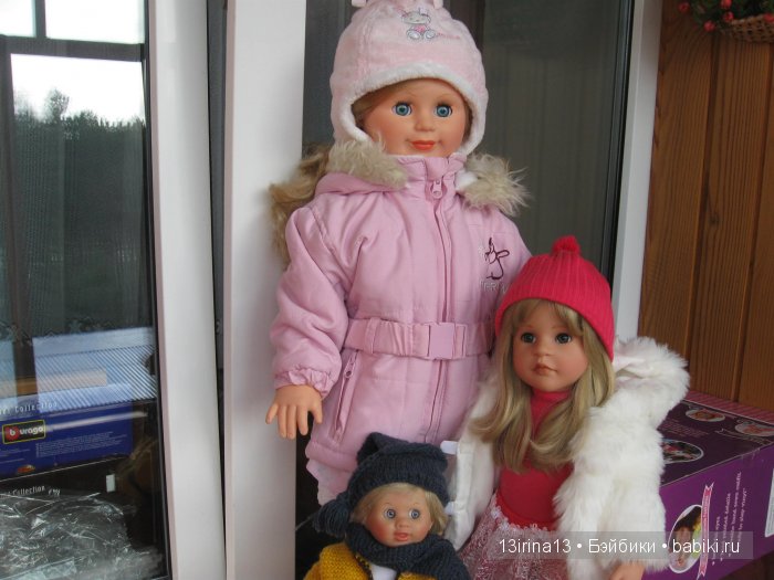 Все вместе. Куклы Людмила и Милана фабрики "Весна" с малышками других брендов