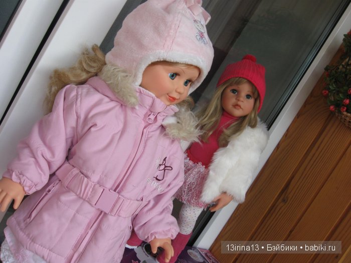 Все вместе. Куклы Людмила и Милана фабрики "Весна" с малышками других брендов