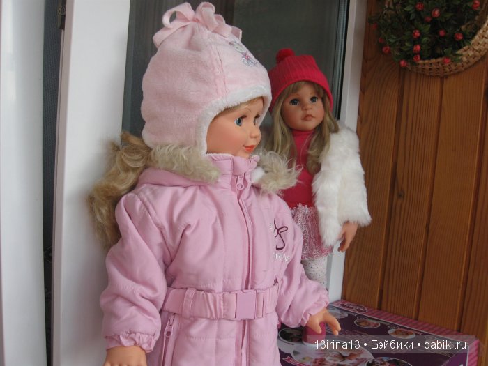 Все вместе. Куклы Людмила и Милана фабрики "Весна" с малышками других брендов