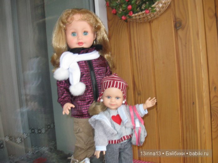 Все вместе. Куклы Людмила и Милана фабрики "Весна" с малышками других брендов