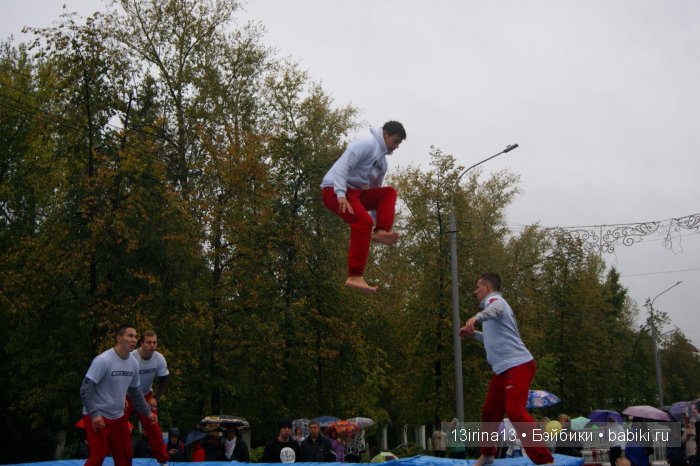 Праздник томича под проливным дождём и неожиданный подарок(1часть)