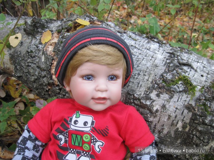 Прогулка в осеннем лесу чудесного, лучезарного малыша Адора (фото 10)