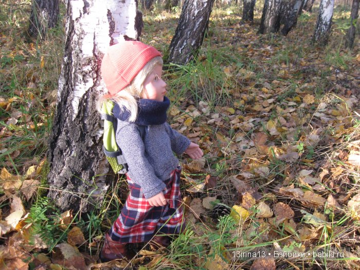 Мальчик Симон, девочка мини-Адорочка и осень