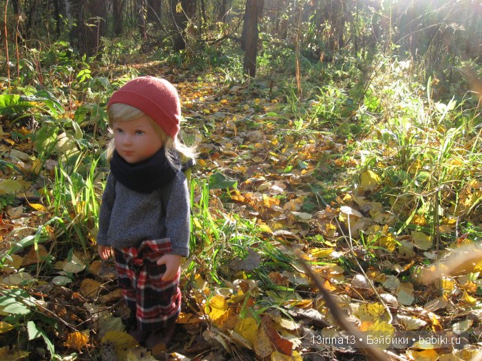 Мальчик Симон, девочка мини-Адорочка и осень