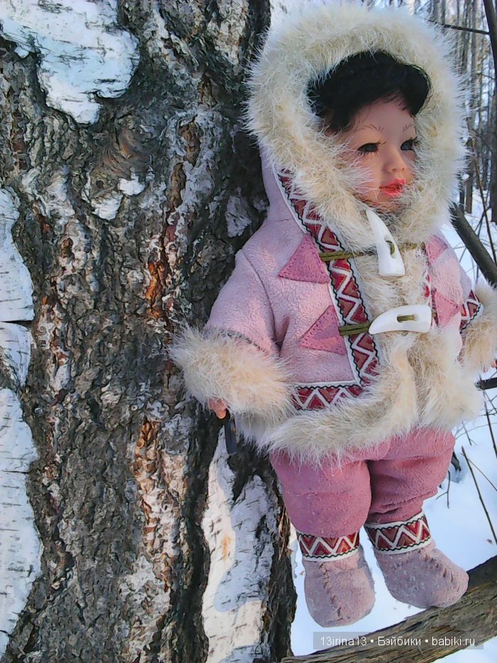 Интересное наблюдение за птицами у кормушки