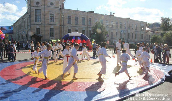 И вновь добрый праздник в нашем городе(часть 1)