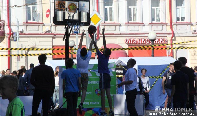 И вновь добрый праздник в нашем городе(часть 1)