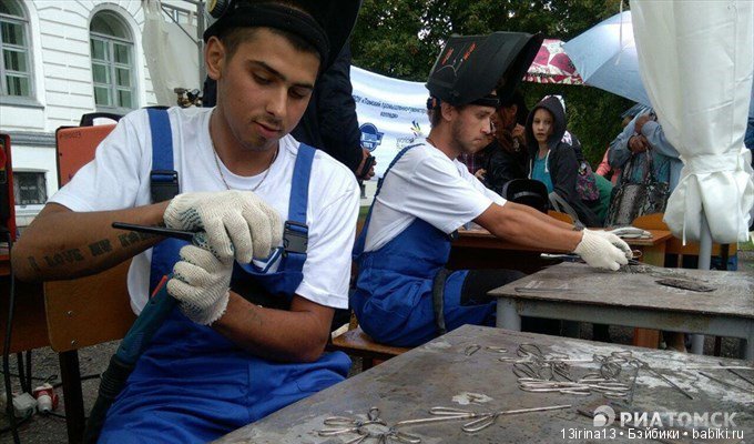И вновь добрый праздник в нашем городе(часть 1)
