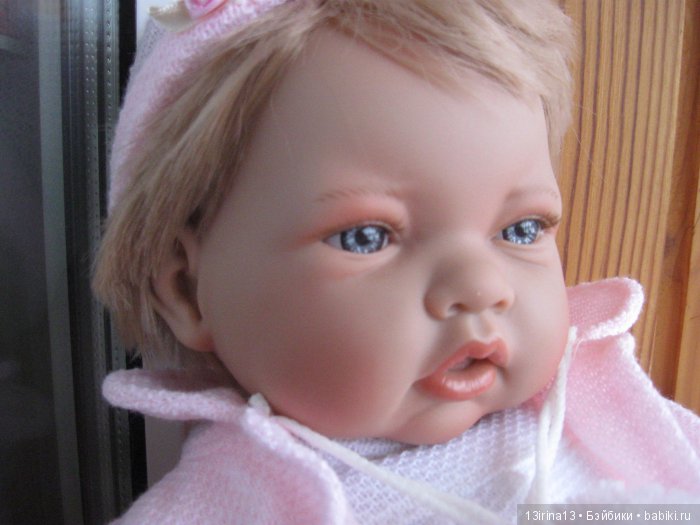 Забавная малышка из Испании. А для меня так мальчиком видится