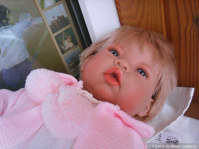 Забавная малышка из Испании. А для меня так мальчиком видится