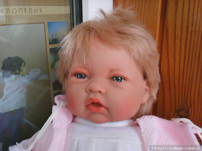 Забавная малышка из Испании. А для меня так мальчиком видится