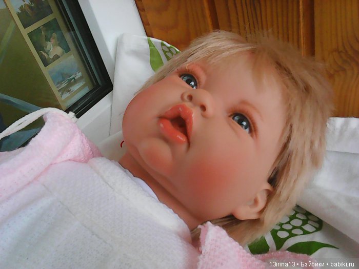 Забавная малышка из Испании. А для меня так мальчиком видится