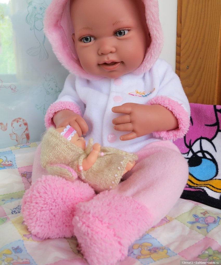 У каждой ляльки по ещё меньшей ляльке