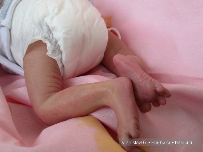 Малыши реборн с рисованными волосиками (фото 6)