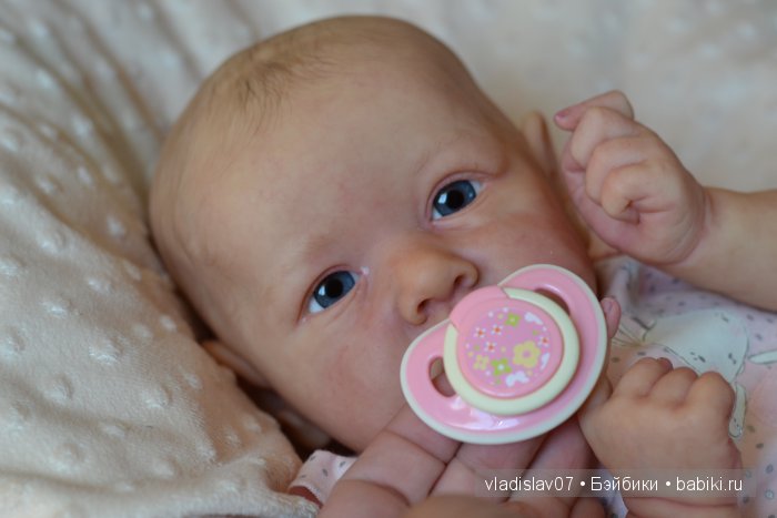 Кукла реборн Saskia by Bonnie Brown (фото 4)