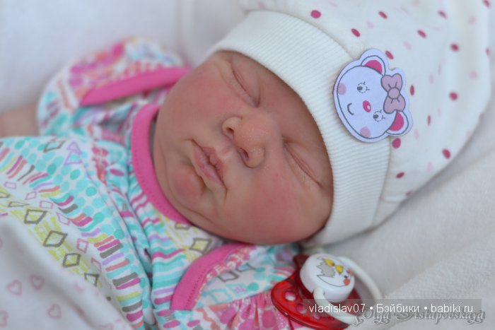 Куколки реборн в образе новорожденных крох