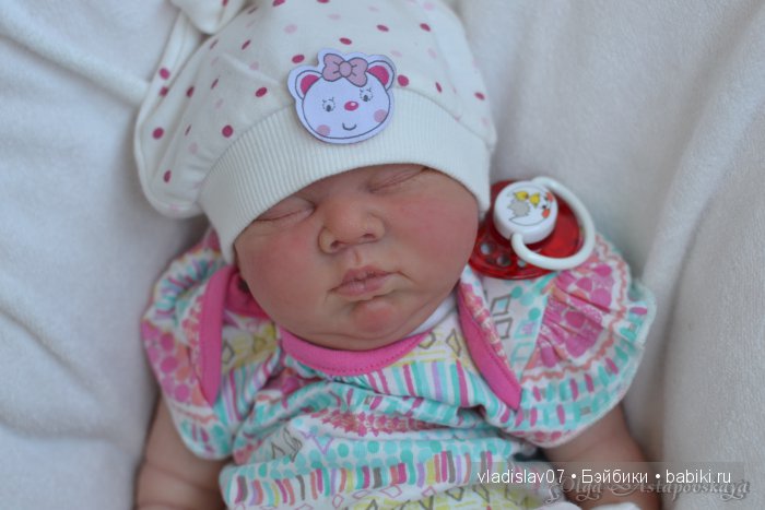 Куколки реборн в образе новорожденных крох