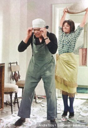 Приходит время — 8 Марта: поздравления