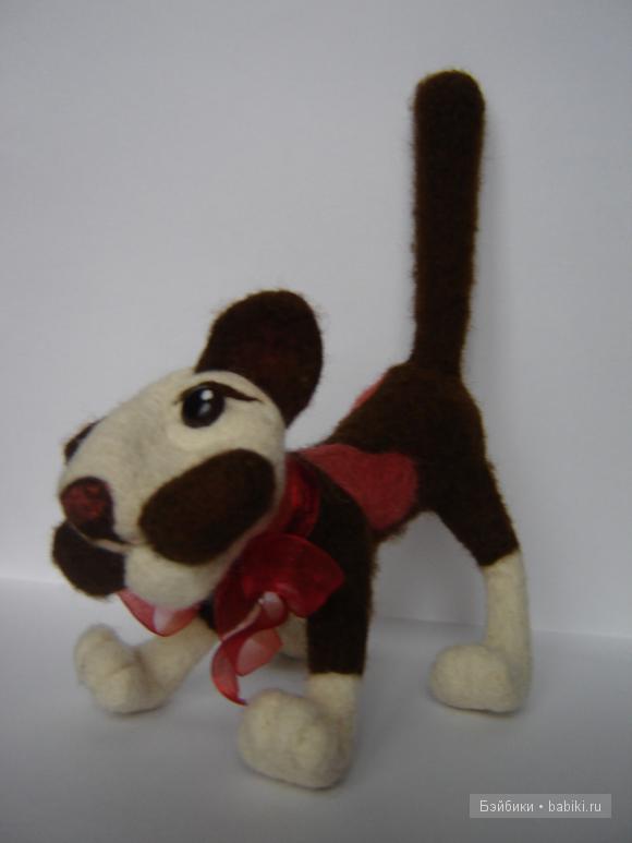 Чарли-очень интелегентный котик.